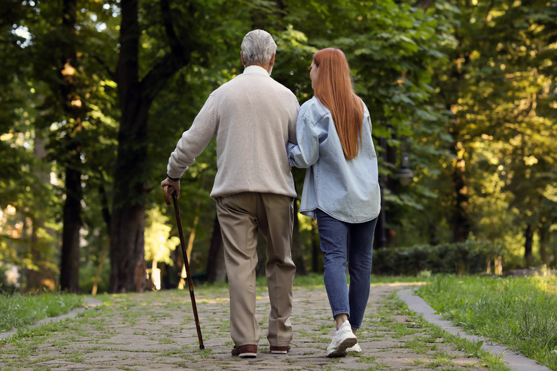 Volunteer with residents at Complete Care